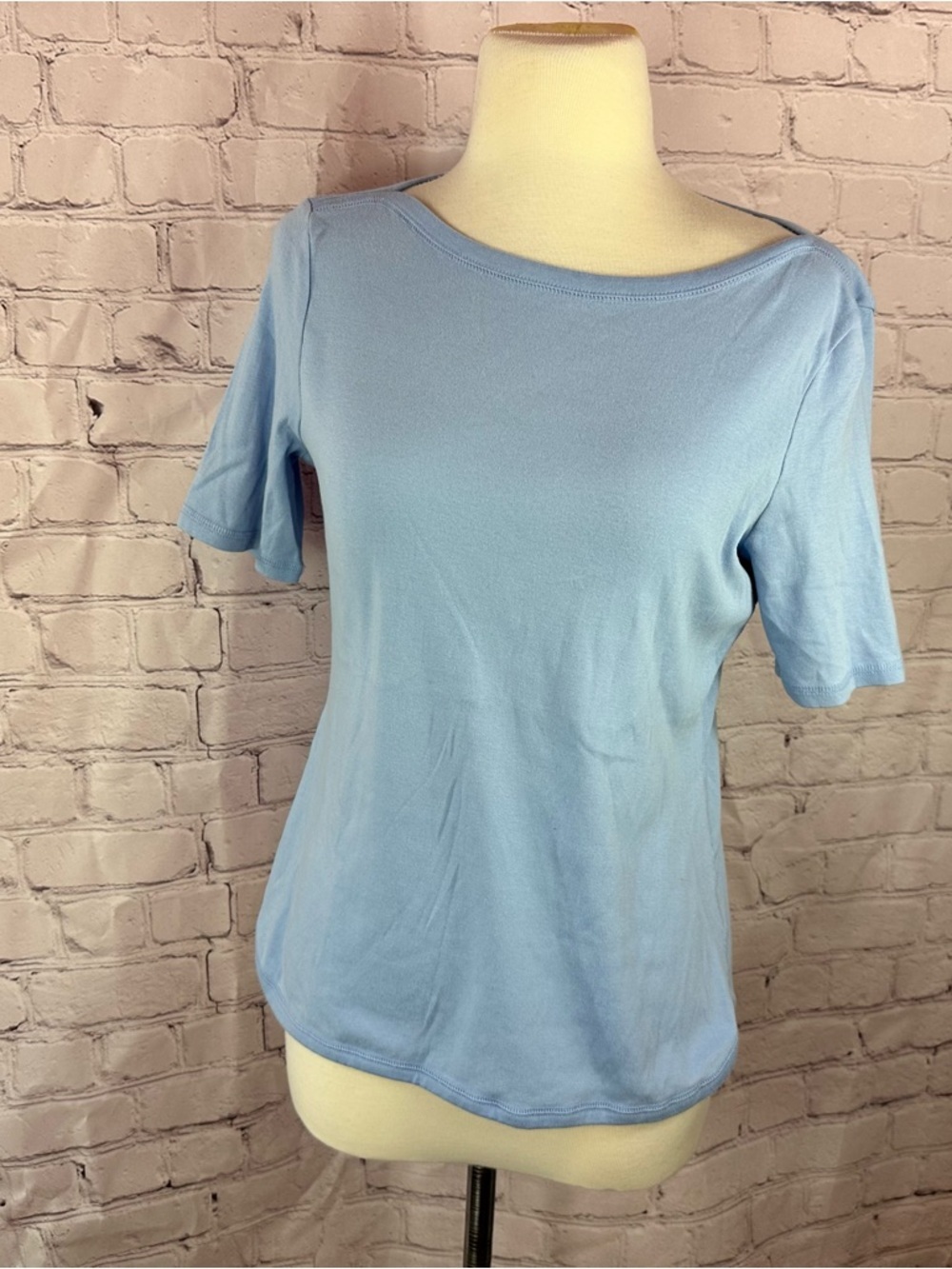 Talbots stretch weekend tee Light Blue petite Mp Minimalist casual basics layer